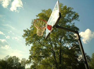 Never Alone Adolescent Addiction Treatment Center