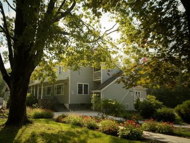 Never Alone Adolescent Addiction Treatment Center